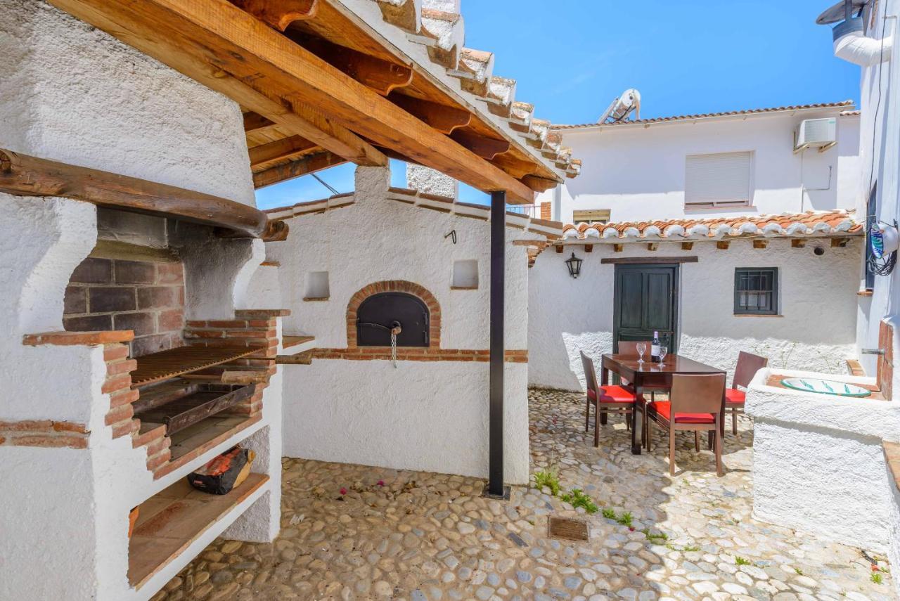 Holiday Home El Pilarillo Piscina Compartida Alcaucin Exterior photo