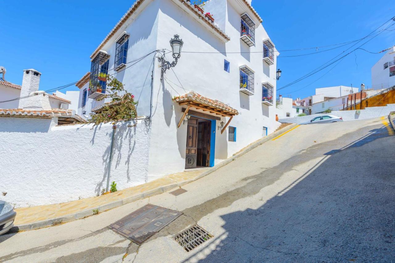 Holiday Home El Pilarillo Piscina Compartida Alcaucin Exterior photo